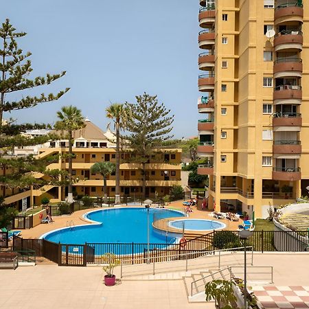Apartamento De Lujo En Torre Del Sol, Playa De Las Americas Арона Экстерьер фото