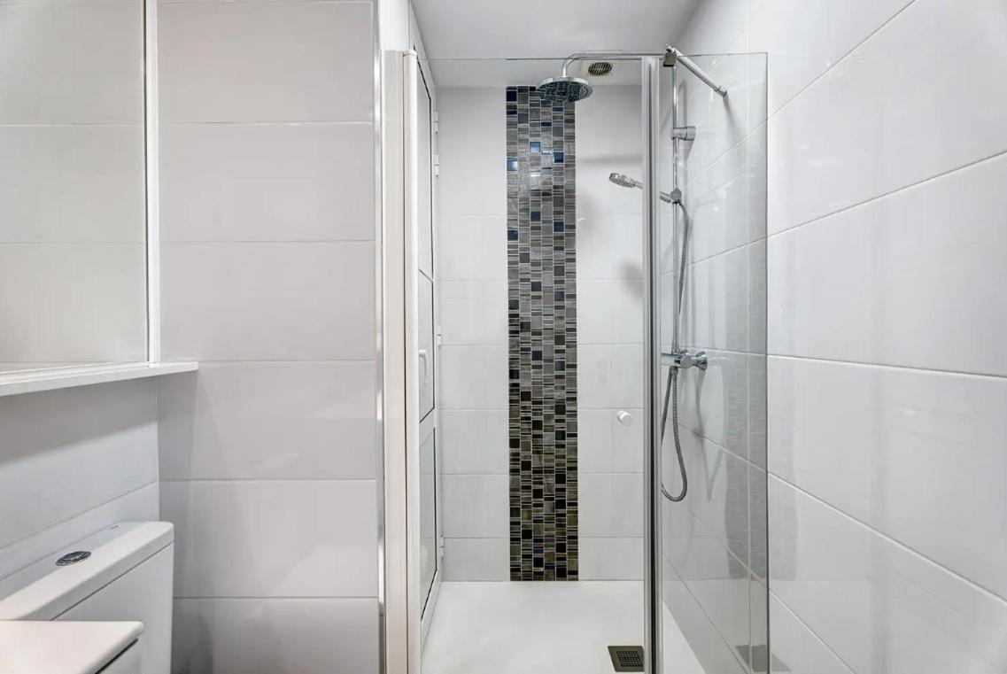 Apartamento De Lujo En Torre Del Sol, Playa De Las Americas Арона Экстерьер фото