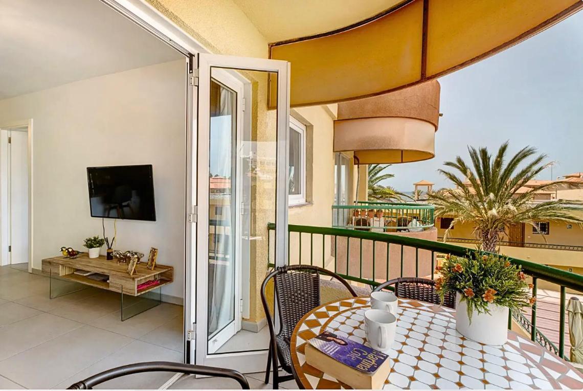 Apartamento De Lujo En Torre Del Sol, Playa De Las Americas Арона Экстерьер фото